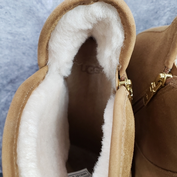 New UGG Boots Cam ll Chestnut Short Zip. Suede Shearling lined boots Studded - Picture 4 of 8